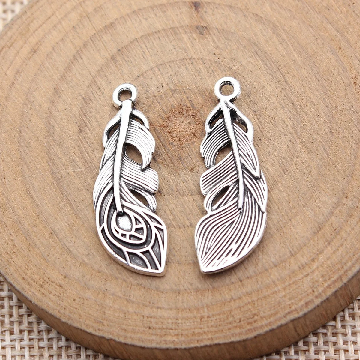 29x10mm 1.5g Antique Silver Zinc Alloy Feather Charm Pendant for DIY Necklace Earring Jewelry Making