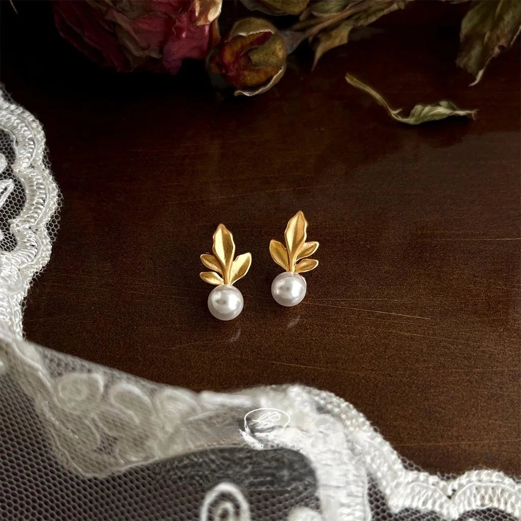Minimalist Matte Maple Leaf Stud Earrings Copper For Women