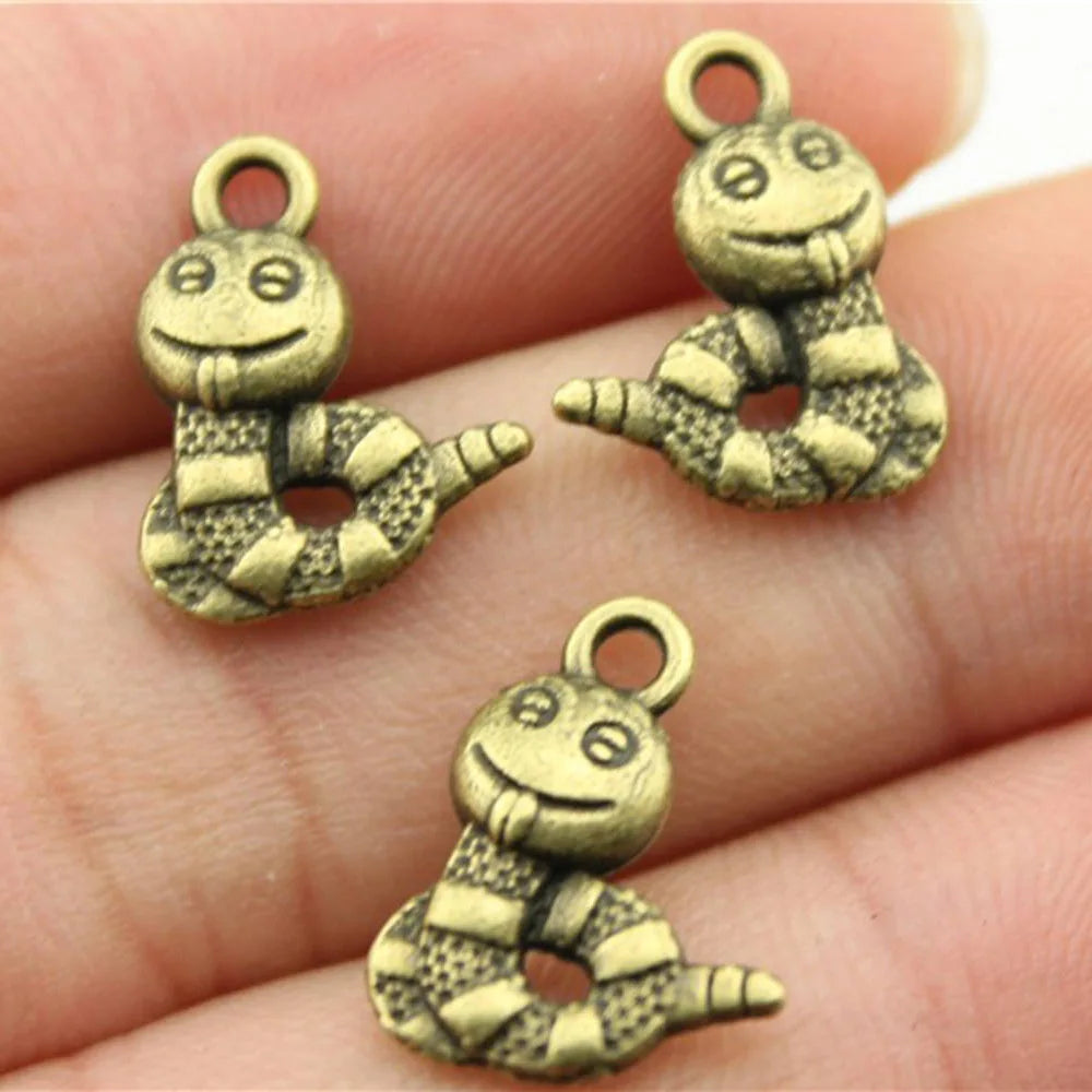 16x12mm 1.1g Multicolor Zinc Alloy Snake Charm Pendant for DIY Necklace Bracelet Making