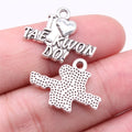 22x17mm 1.38g Antique Silver Zinc Alloy I Love Taekwondo Charm Pendant for DIY Sports Jewelry