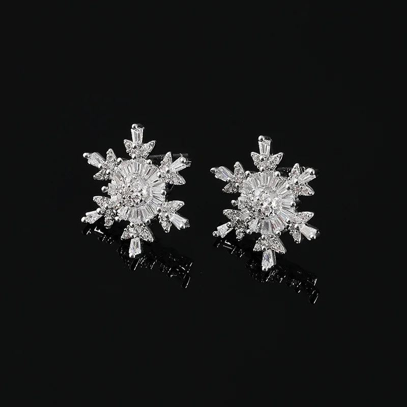 Elegant Zircon Snowflake Spiral Rhinestone Stud & Clip On No Piercing Luxury Bridal Party Earrings
