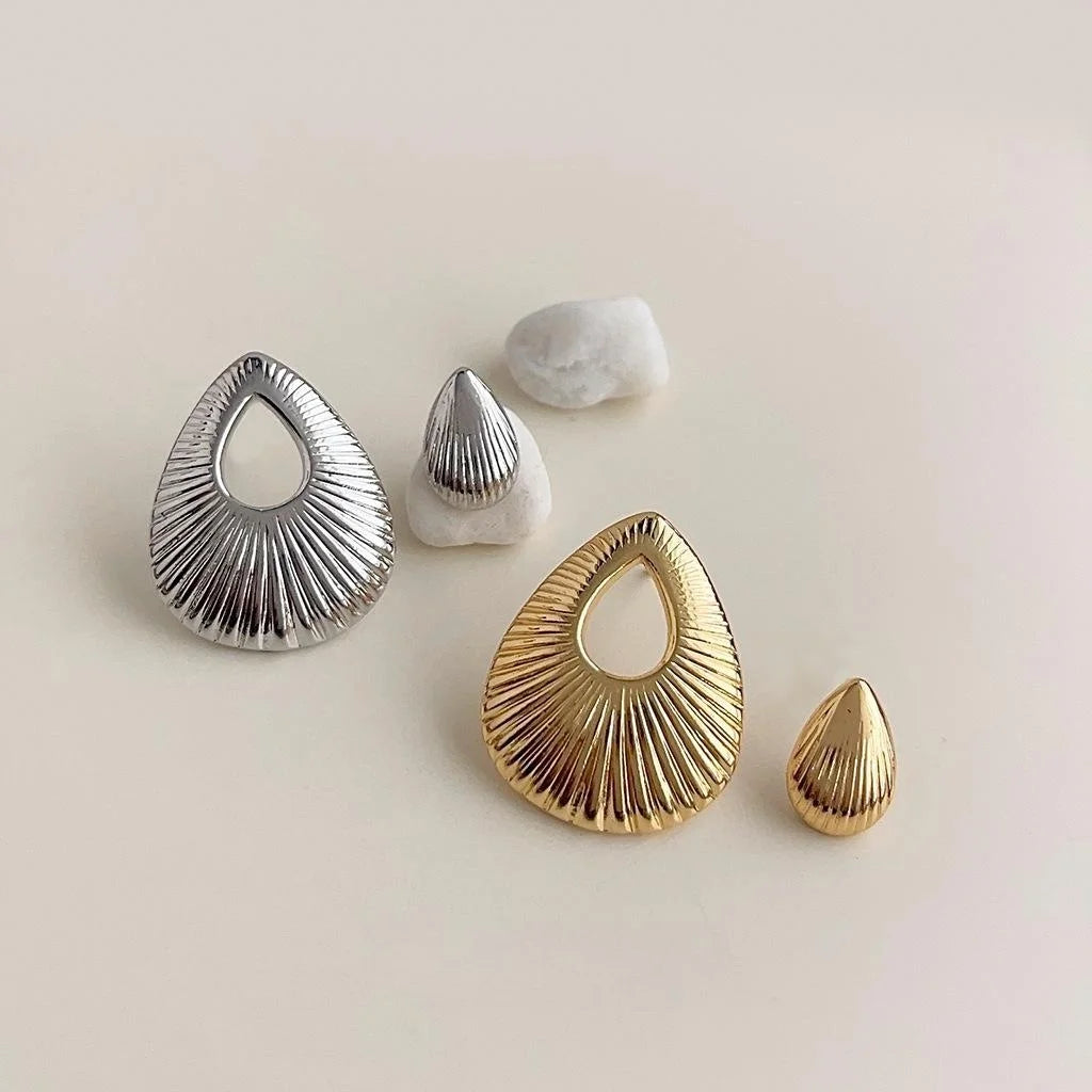 18K Gold Plated Copper Asymmetric Teardrop Drop Earrings For Women Designer Luxe Style