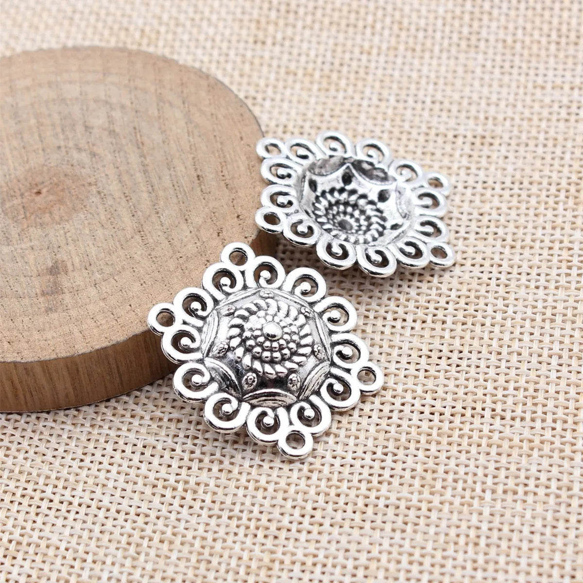 29x27mm 3.3g Multicolor Zinc Alloy Four Hole Connector Charm for Body Chain Waist Chain DIY Jewelry Making