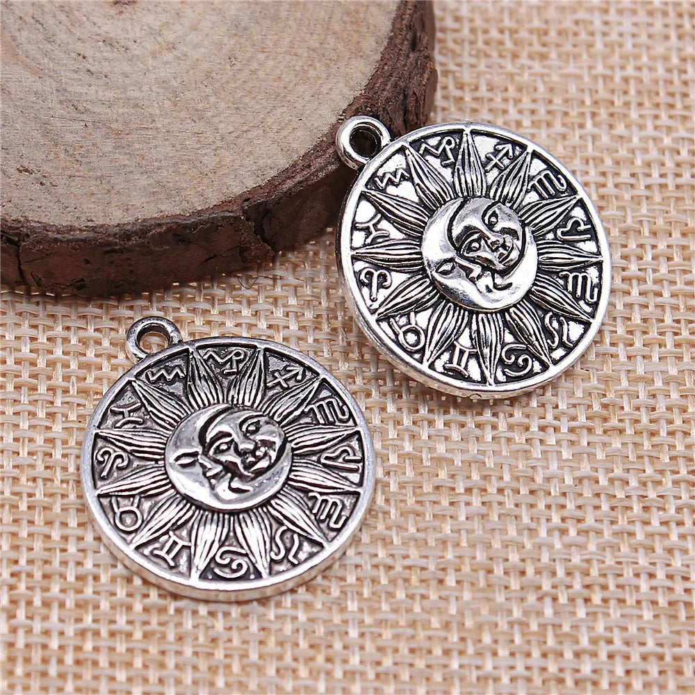 28x25mm 4.1g Zinc Alloy Round Sun Moon Totem Symbol Charm Pendant for DIY Necklace Bracelet Making