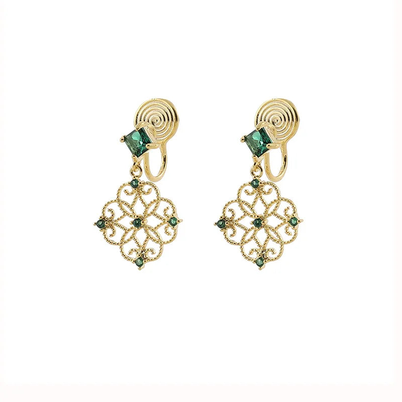 Vintage Chinese Style Green Zircon Geometric Filigree Disc Stud & Clip On No Piercing Earrings