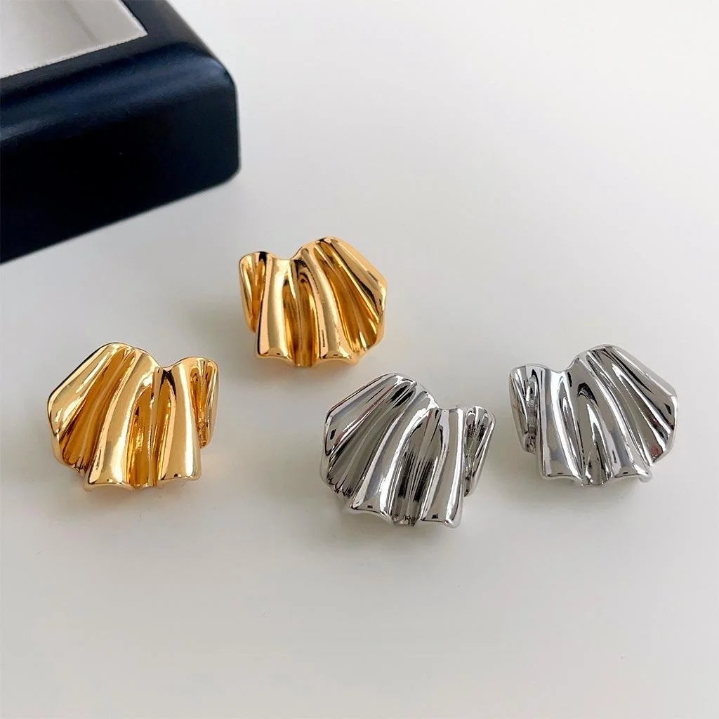European American Geometric Pleated Copper Drop Earrings With Smooth Metal Finish