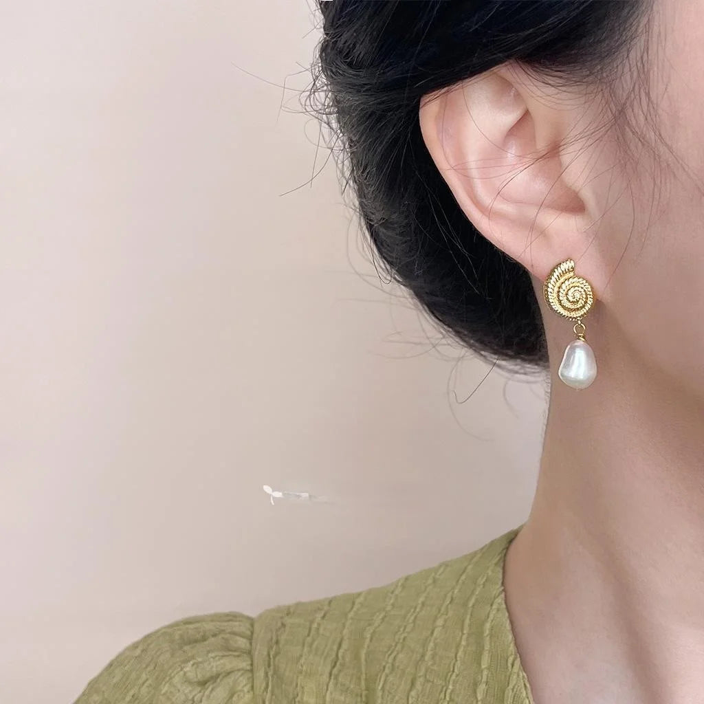 Vintage Baroque Irregular Freshwater Pearl Conch Copper Drop Earrings For Women