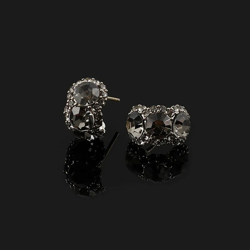 Vintage C Shape Dark Gray Rhinestone Alloy Stud & Clip On No Piercing Luxury Women Earrings