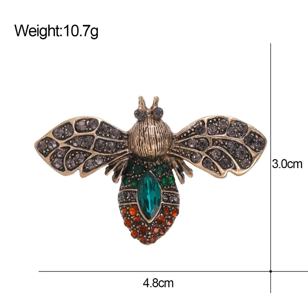 Vintage Bee Brooch With Rhinestone Wings And Emerald Crystal Body, Alloy Lapel Pin For Coat Suit Gift
