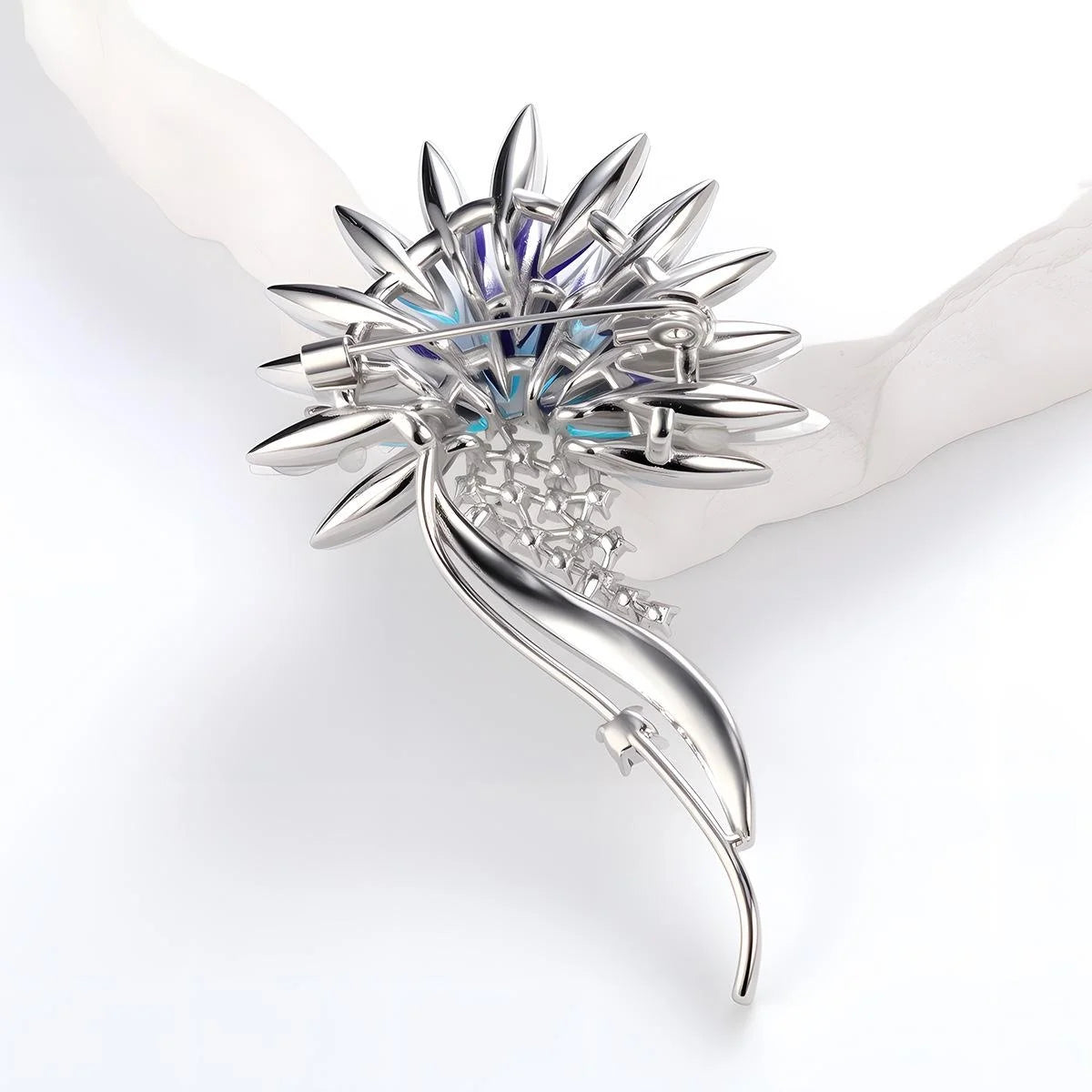 Elegant Blue Crystal Flower Rhinestone Brooch Luxury Floral Lapel Pin Corsage Suit Accessory Gift