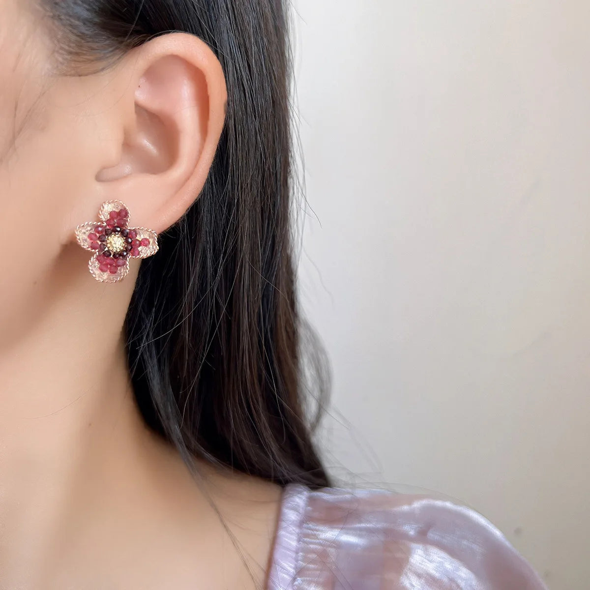 Elegant Crystal Rhinestone Flower Stud & Clip On No Piercing Options For Women Luxury Floral Earrings