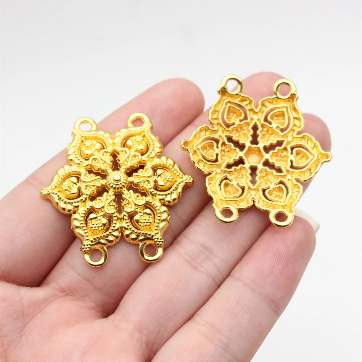 36x35mm 5.1g Multicolor Zinc Alloy Four-Hole Connector Charm for Body Chain Waist Chain Making