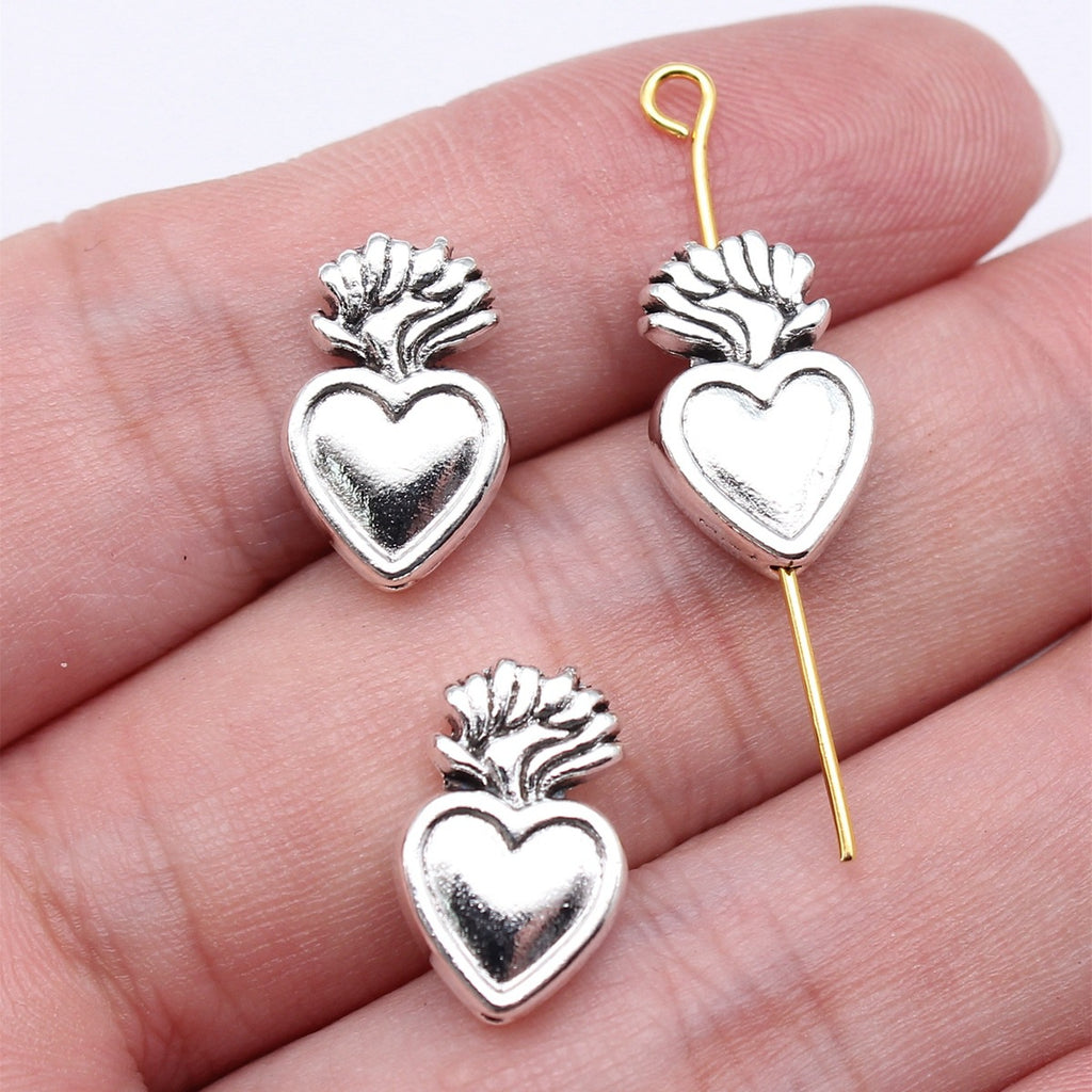 15.3x9.8x3.5mm 1.8g Antique Silver Zinc Alloy Gothic Heart Loose Metal Beads for Bracelet Necklace Making