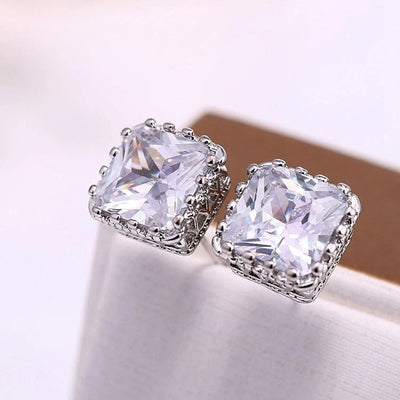 Product view 1 showing square clear stones with scalloped halos