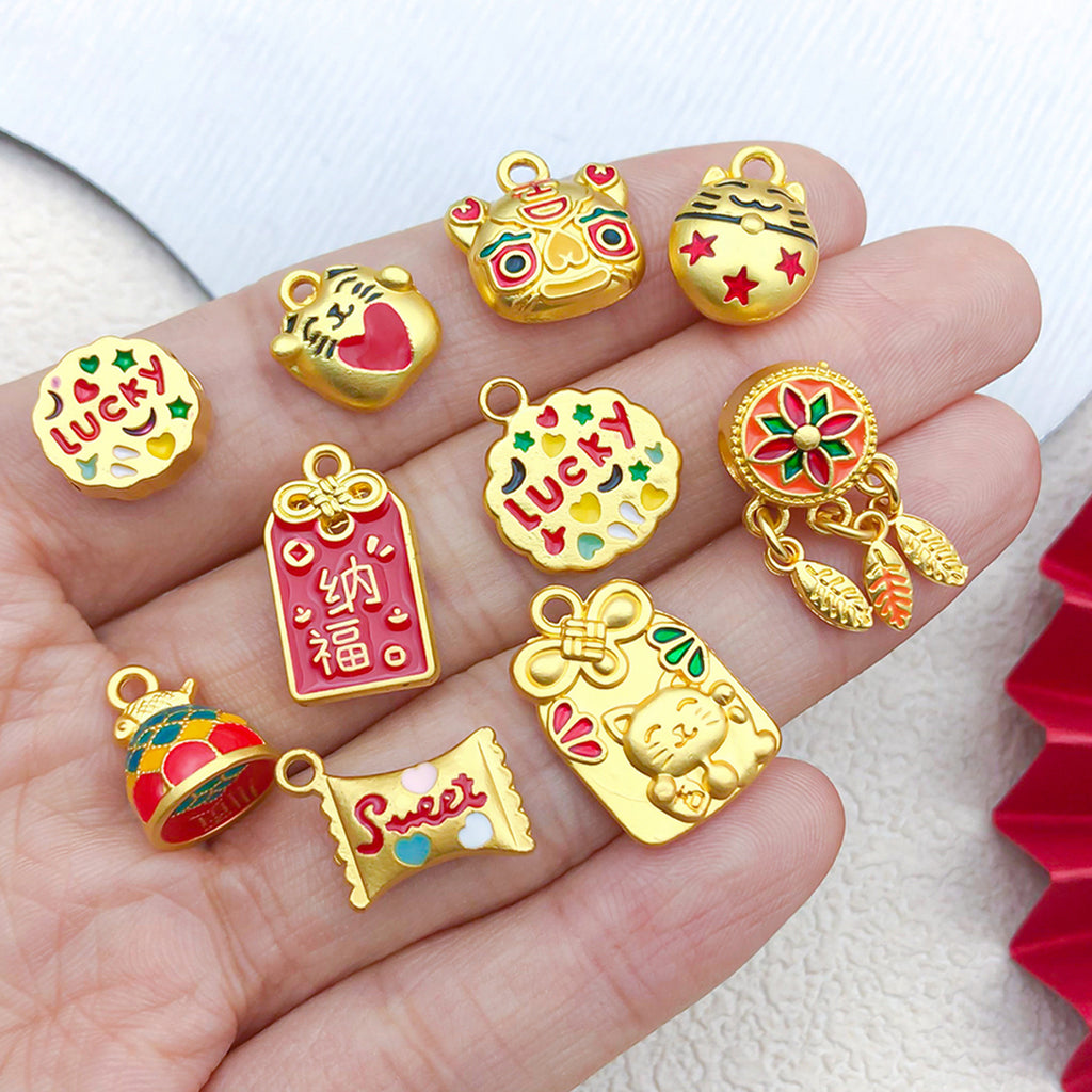 Gold Tone Zinc Alloy Lucky Cat Luck Charm Pendant for DIY Bracelet Necklace Keychain