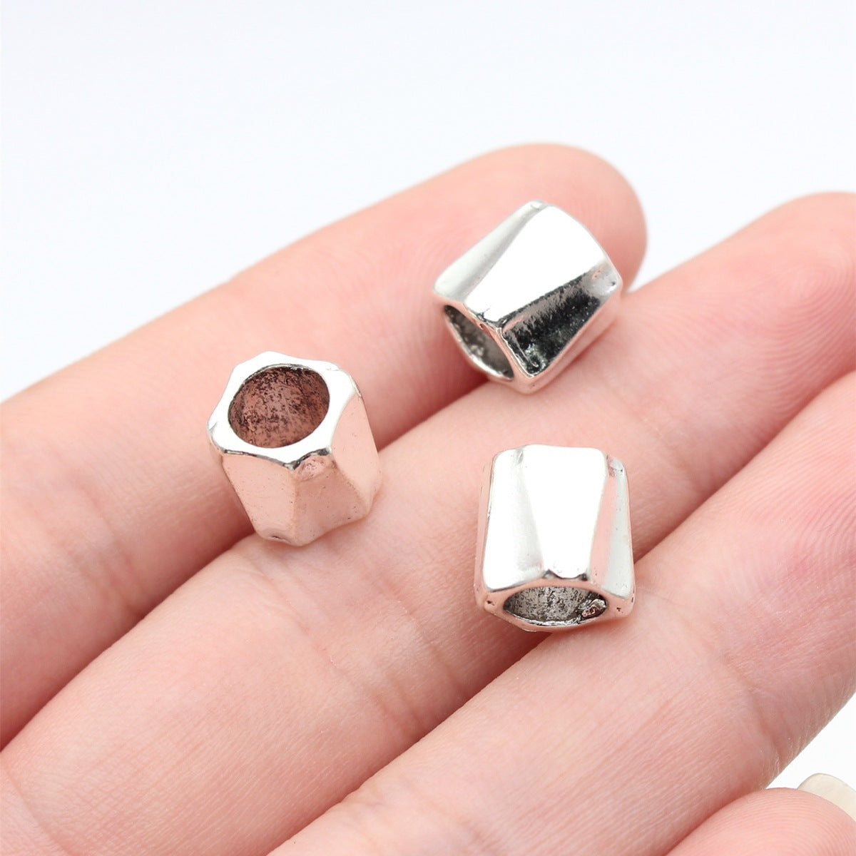 9.6x9.4x9.4mm 1.9g Antique Silver Zinc Alloy Trapezoid Side Large Hole Spacer Beads for DIY Bracelet Making