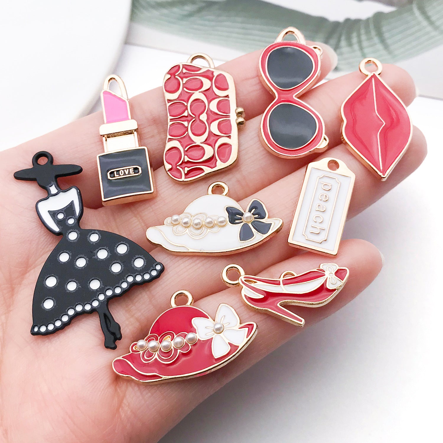 Zinc Alloy Enamel Lipstick High Heel Charm Pendant for Necklace Bracelet Earring Making