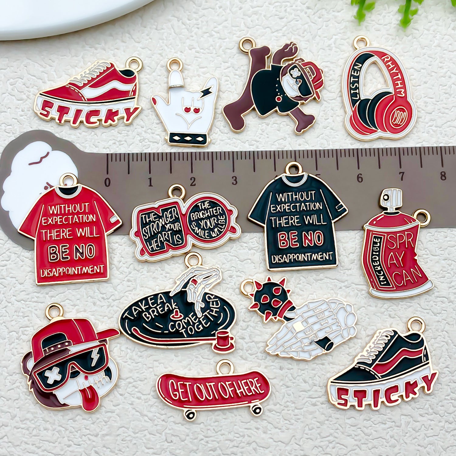Zinc Alloy Hip Hop Headphone Shoe Microphone Charm Pendant for DIY Bag and Jewelry