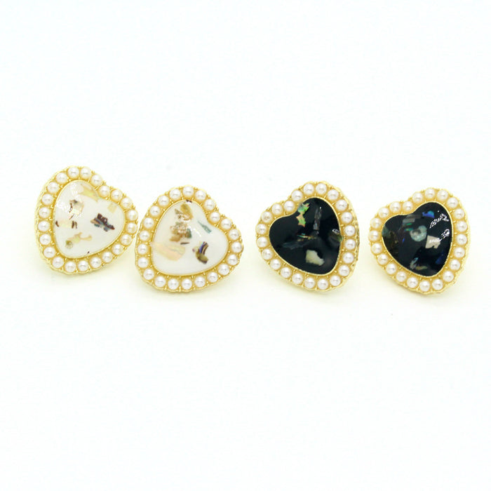 Gold Tone Pearl-Edged Pressed Flower Heart Stud Earrings