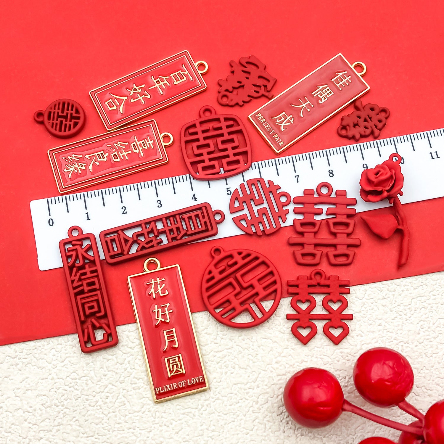Zinc Alloy Double Happiness Square Charm Pendant for Wedding Candy Box DIY Decoration