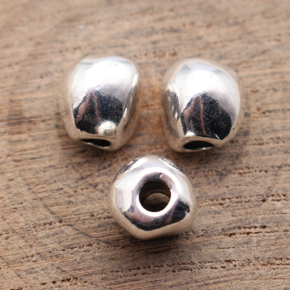 9.6x8.9x8.7mm 2.4g Antique Silver Tone Zinc Alloy Irregular Stone Shape Smooth Loose Metal Beads for Bracelet DIY