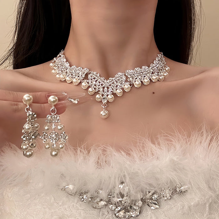 Silver Pearl Rhinestone Flower Necklace And Earring Set
