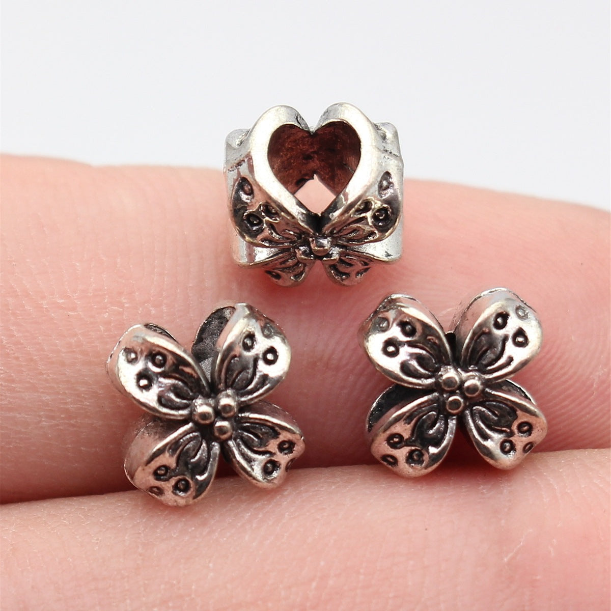 11x11x7.1mm 1.3g Antique Silver Zinc Alloy Four Petal Flower Large Hole Beads for Bracelet Jewelry Making