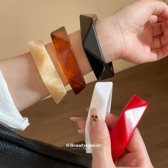 Irregular Hexagon Faceted Resin Bangle Bracelet 5 Colors