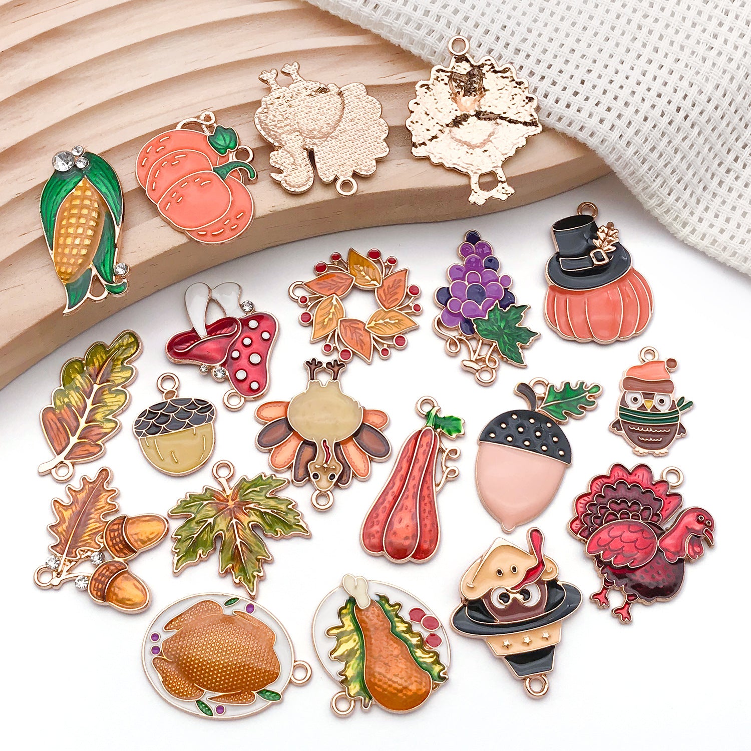 Zinc Alloy Enamel Thanksgiving Turkey Charm Pendant for DIY Bracelet Necklace