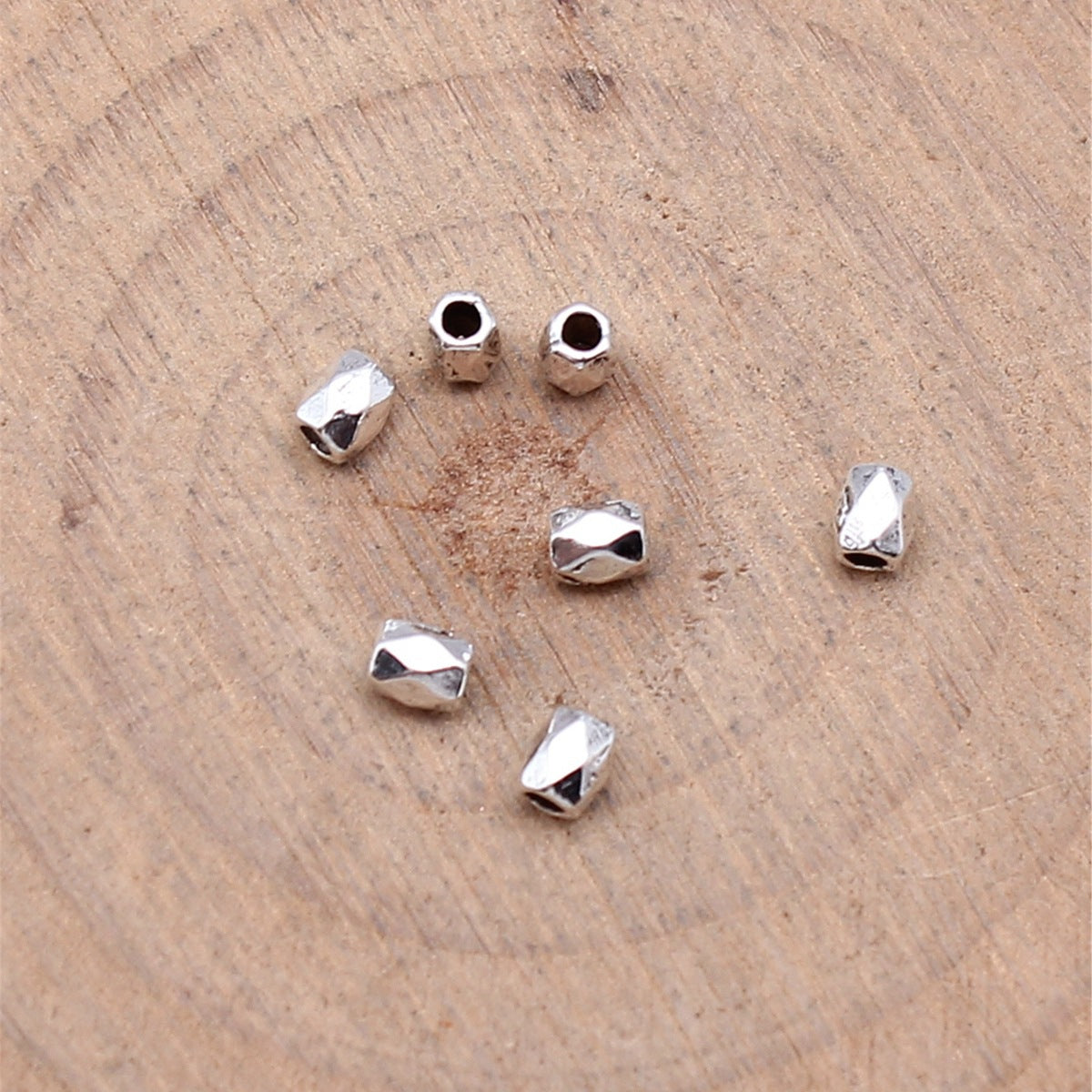 2.6x2.8x3.2mm 0.06g Multicolor Zinc Alloy Geometric Cut Spacer Beads for Bracelet Necklace Jewelry Making