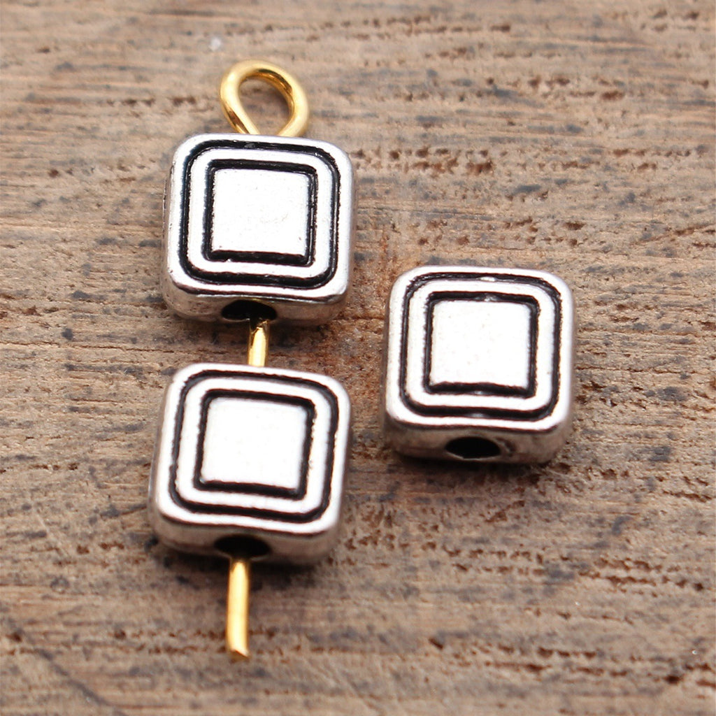 6.5x6.5x3.4mm 0.54g Antique Silver Zinc Alloy Textured Square Loose Metal Beads for Bracelet Jewelry Making