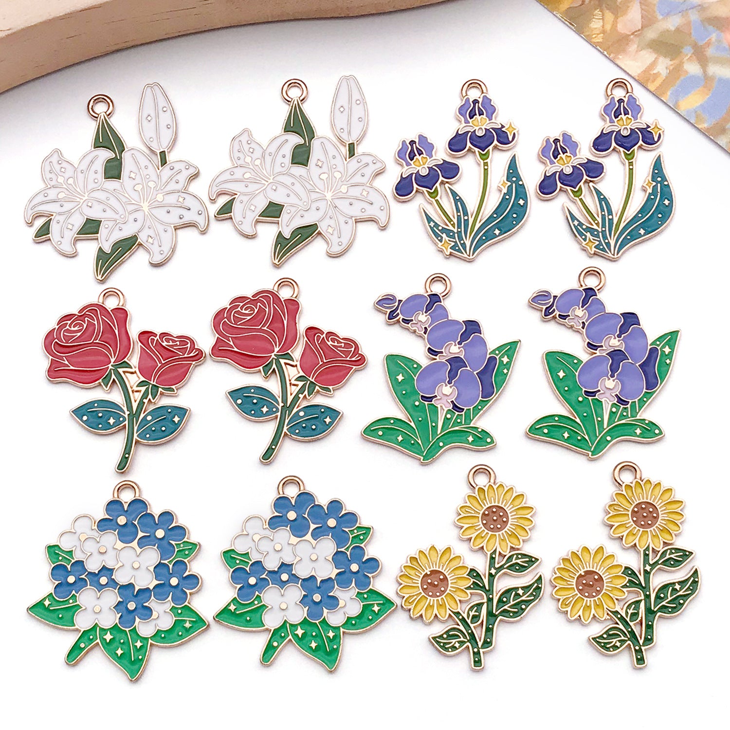 Enamel Zinc Alloy Lily Hydrangea Sunflower Bouquet Charm Pendant for DIY Necklace