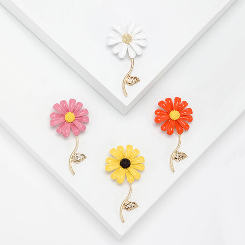 enamel daisy flower stem brooch group view