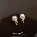 Gold-Tone White Pearl Stud Earrings With Bow And Crystal view 4