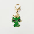 Gold Tone Green Alien and Alien Cat Lobster-Clasp Charms in Ten Designs view 10