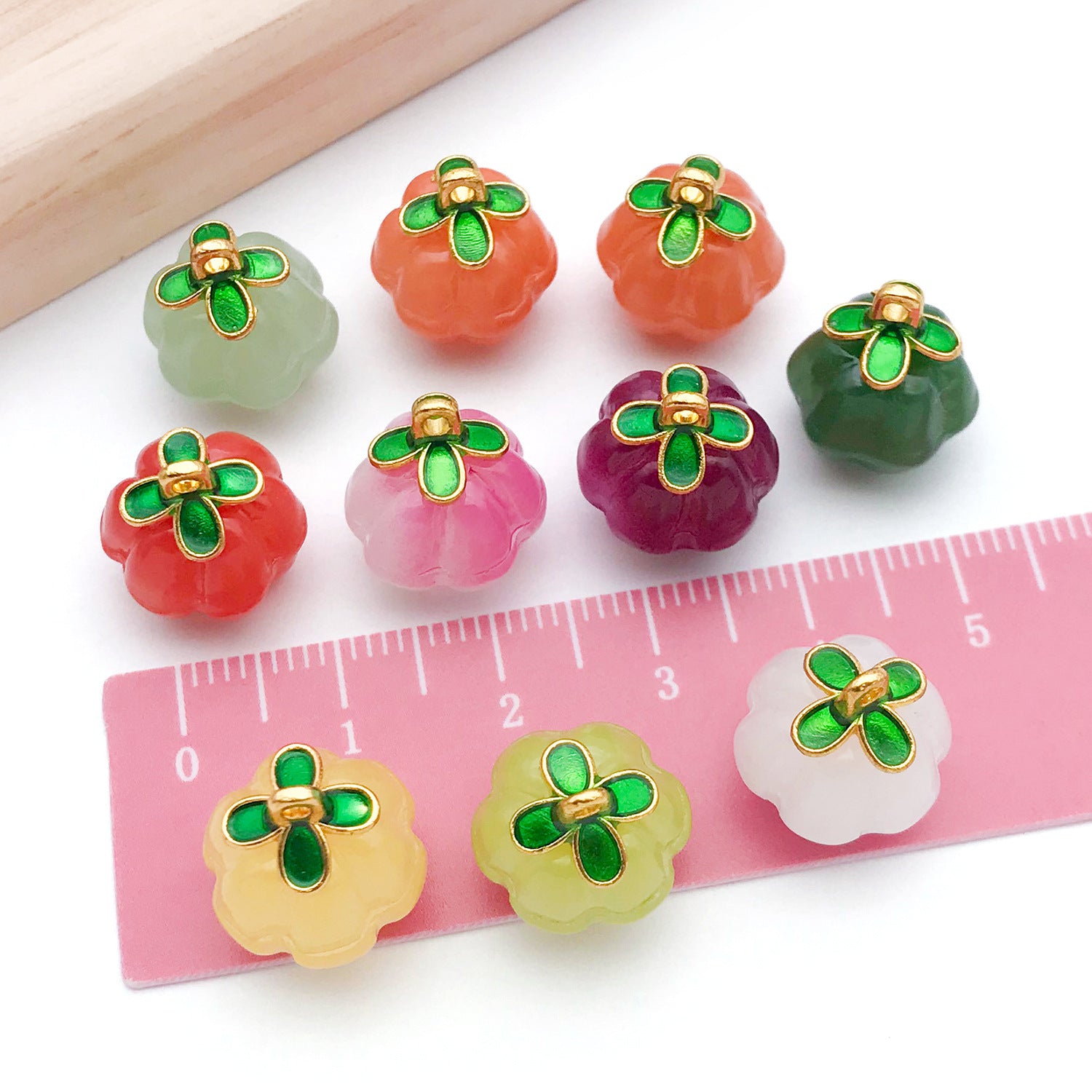 Glass Four-Leaf Clover Pumpkin Charm Pendant for Hairpins, Earrings and Necklace Making
