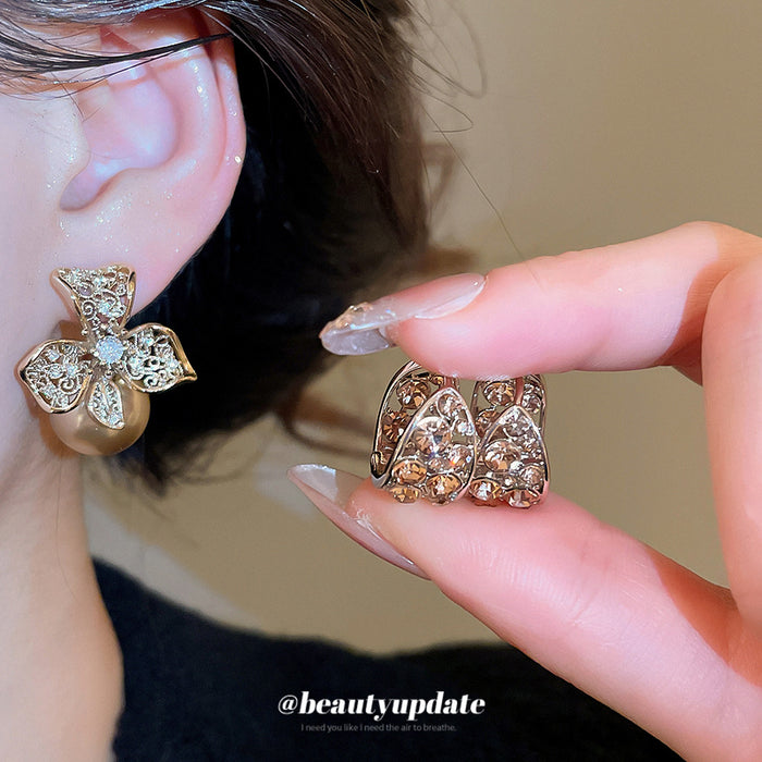 Light Gold Crystal Flower and Pearl Earrings in Two Fastenings