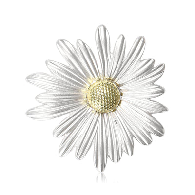 White Daisy Brooch front view on a plain background