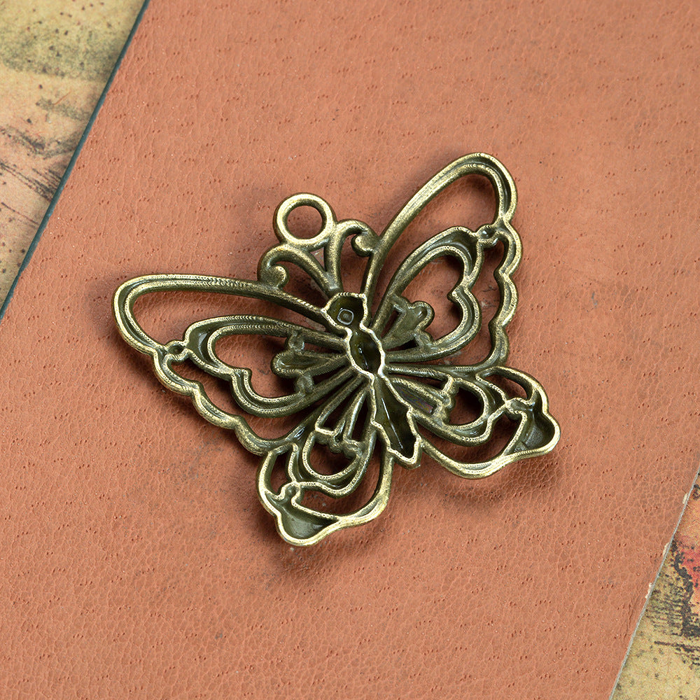47x39mm Openwork Butterfly Alloy Charm Pendant