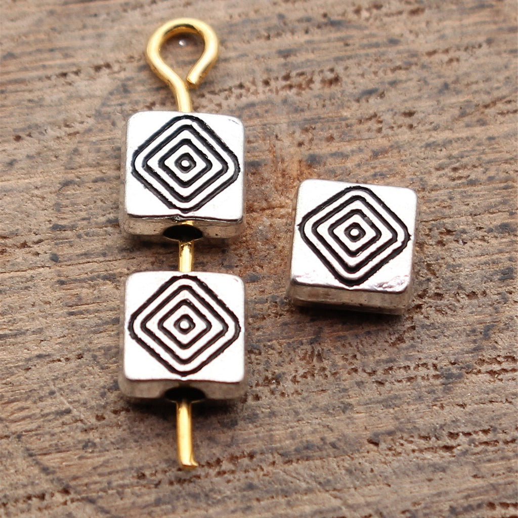10x10x3.4mm/5.7x5.7x3mm Antique Silver Zinc Alloy Square Pattern Flat Spacer Beads for DIY Bracelet Making