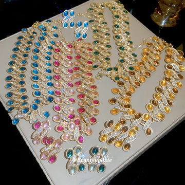 Gold Oval Resin Crystal Wave Necklace Stud Earrings Four Colors