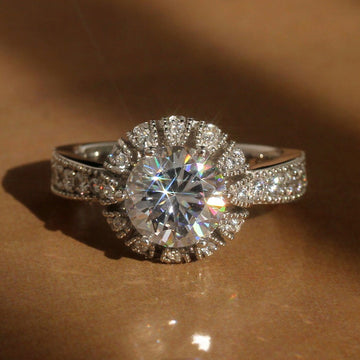 White Gold Flower Halo Round Clear Stone Ring Metal Alloy