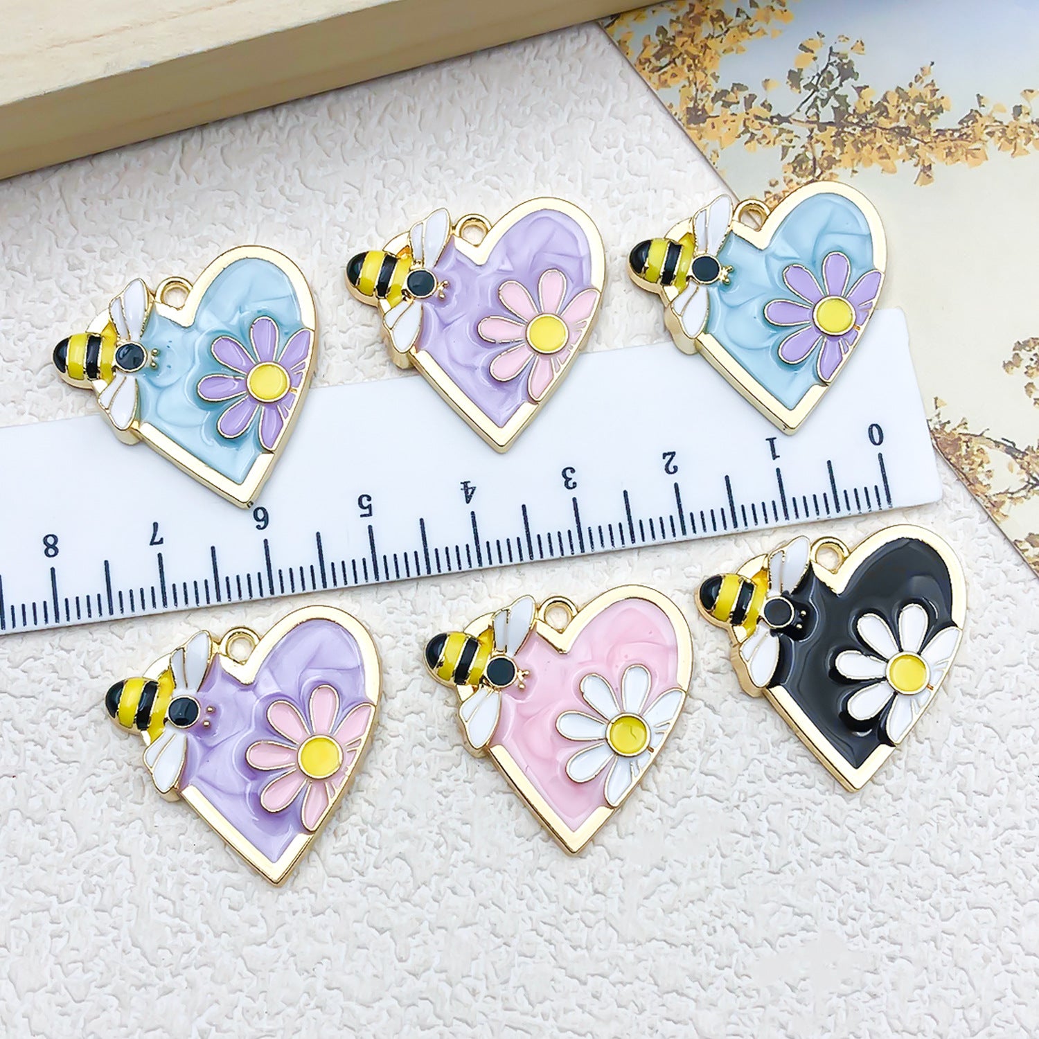 Enamel Zinc Alloy Bee Daisy Heart charm pendants for DIY earrings necklaces and keychains