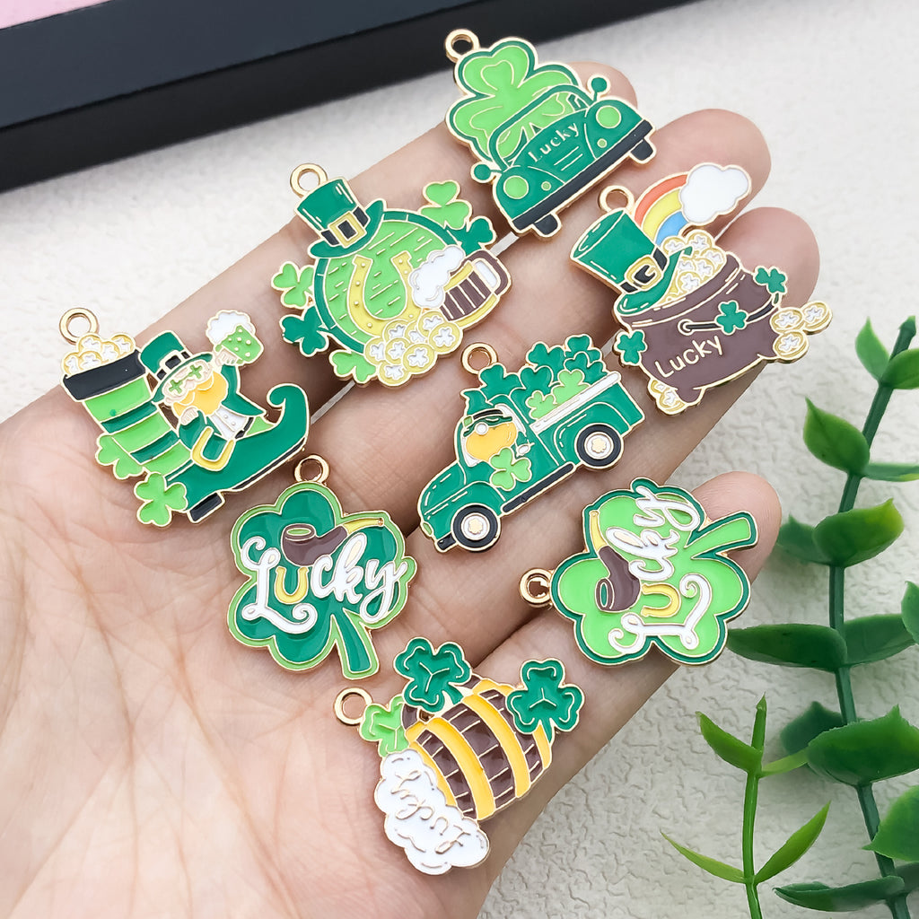 Enamel Zinc Alloy Clover LUCK Irish Charm Pendant for Bracelets Earrings and Keychains