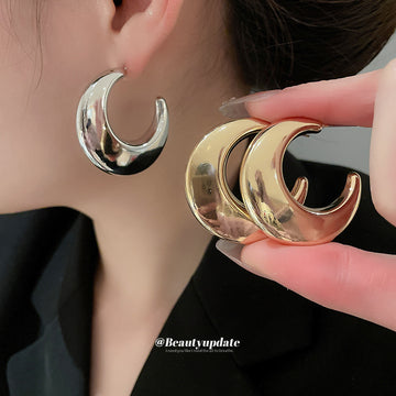 Pair of Metal Tone Wide Polished C-Shaped Hoop Earrings in Two Sizes