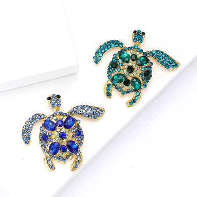 sea turtle brooch shown from the front