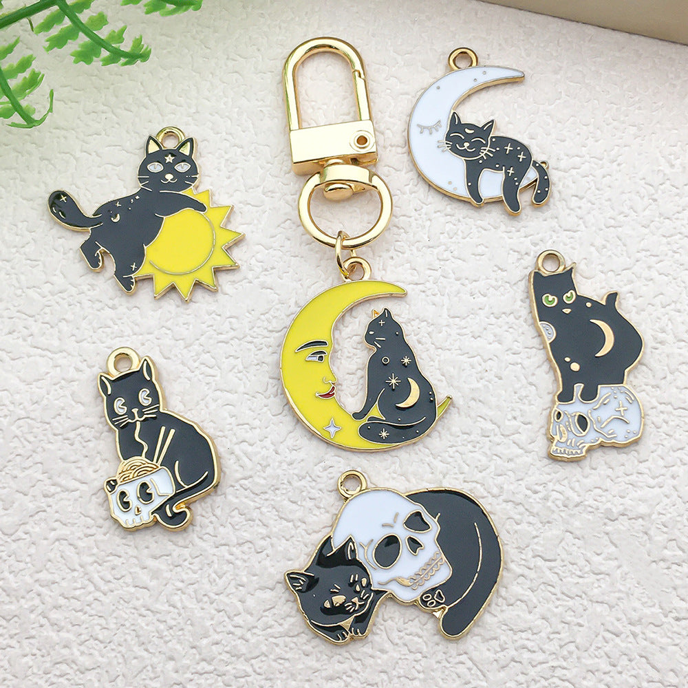 Black White Zinc Alloy Hugging Cat Charm Pendant for DIY Necklace Earring Jewelry Making