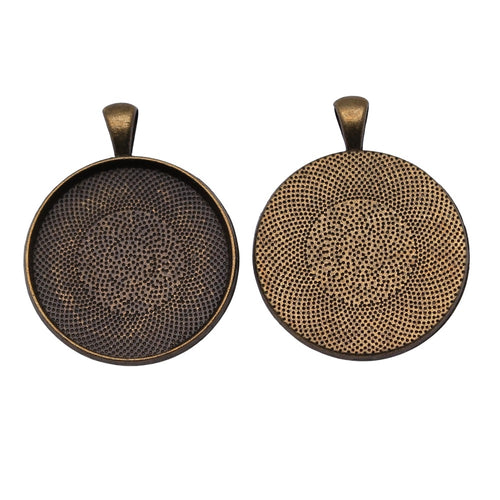 Antique Bronze Round Cabochon Pendant Tray with Mesh Texture shown in image 2 with a fine concentric mesh texture