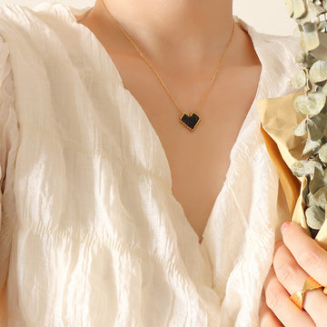 Black Crystal Heart Pendant Necklace Gold Steel Metal Frame