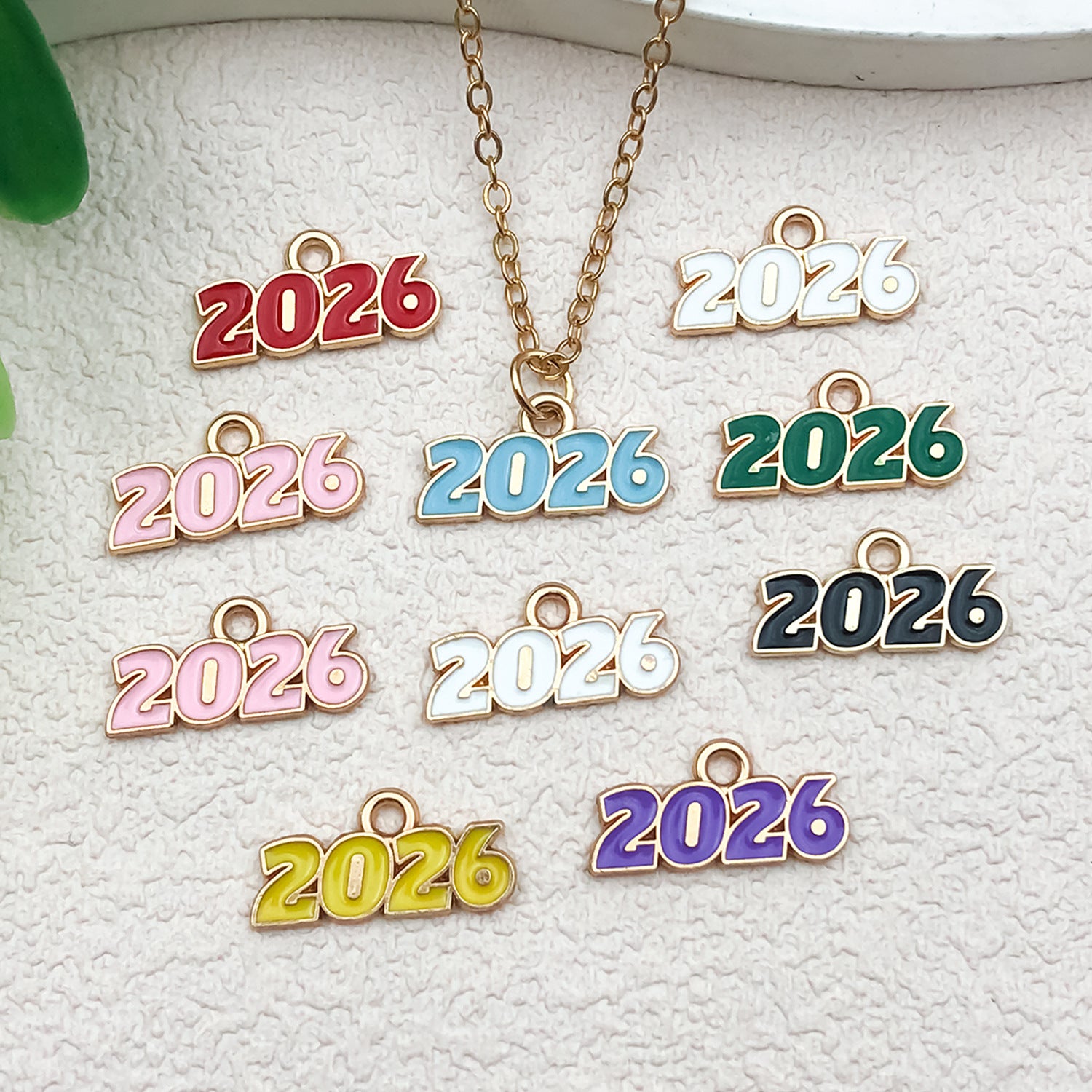 Enamel Zinc Alloy 2026 2025 Number Year Charm Pendant for DIY Bracelet Necklace Keychain